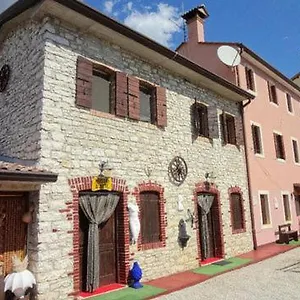 Art La Casa Del Pittore Revine Lago