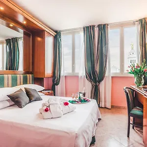 Raeli Siracusa Hotel Řím