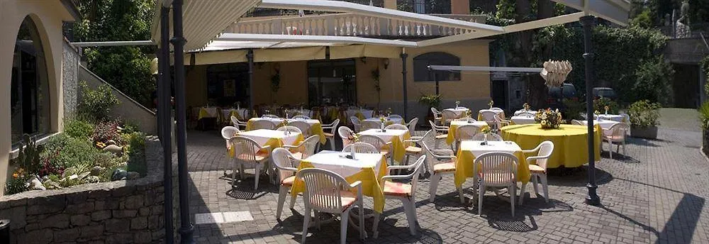 Hotel E Ristorante Cassone Malcesine 2*,